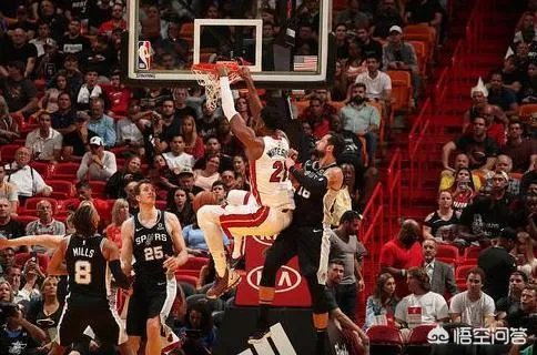 热火“白边”哈桑·怀特塞德打出“惊天地泣鬼神”的数据，篮板20、得分29、盖帽9，你怎么看？