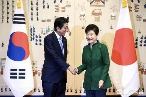 一审宣判要被电视直播，这是朴槿惠的幸运还是不幸？