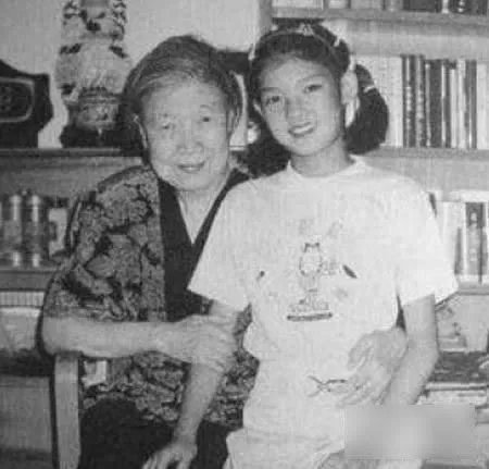 陈晓丹是谁:陈晓丹资料简历及祖母母亲照片