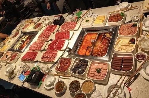 海底捞牛肉粒变素引起热议，你支持海底捞这次的调整行为吗？