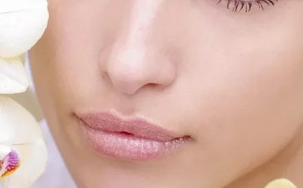 假体隆鼻大概费用多少钱