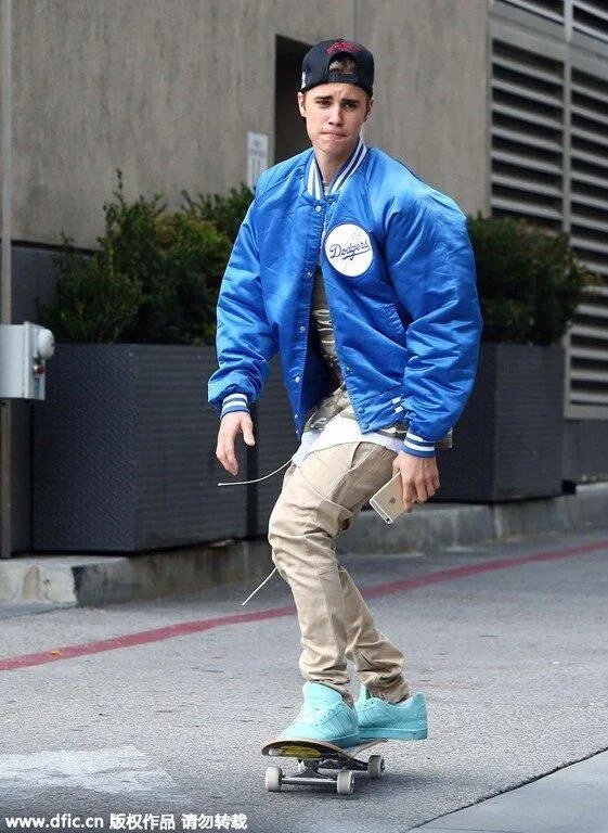 大家有没有自己觉得贾斯汀比伯最好看的照片？