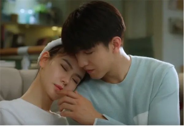 《没有秘密的你》甜到牙疼的甜蜜cp,你最喜欢戚薇和谁搭戏？