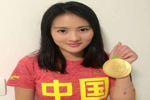 中国十大跳水美女 第一名人称跳水皇后，后成为香港豪门儿媳