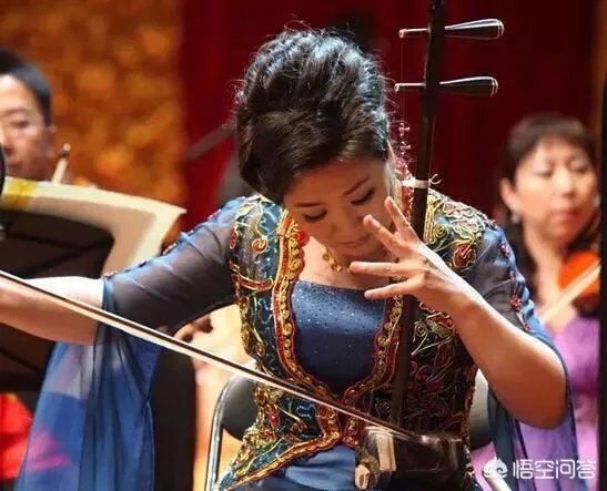 为什么二胡拉出的曲子如此悲伤