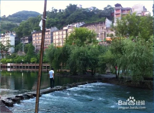 凤凰古城2天自助游攻略