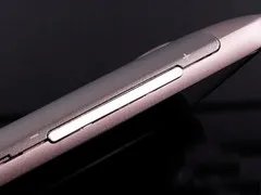 Android性能王者 HTC Desire HD价格坚挺