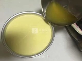 芒果流心芝士蛋糕