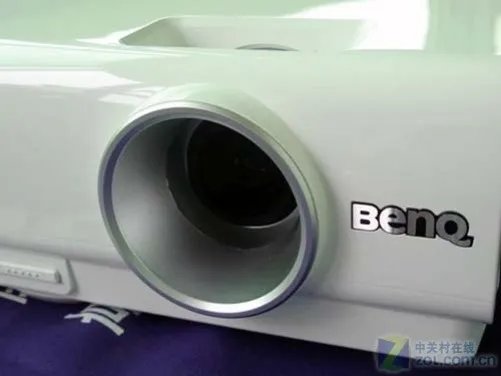 DLP芯2600流明投影机 明基W600+仅5300