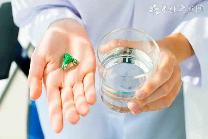 大便绿色的是怎么回事