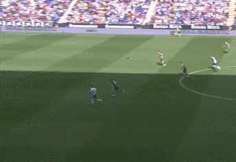 武磊谢幕战攻入赛季第三球，帮助球队锁定欧战资格，疯狂脱衣庆祝吃黄牌，如何评价？