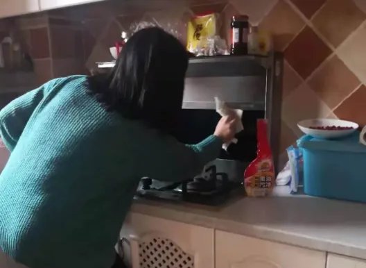 调查表明，中小学生的劳动教育脱离了日常生活，根源在哪里呢？