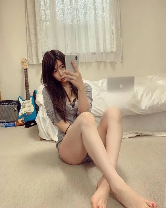 日本健身辣妹涉谷由里：身材火辣运动照叫人脸红心跳！