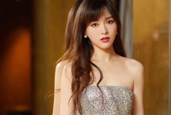 唐嫣罗晋牵手下班图火了，他们当初为何不被看好？