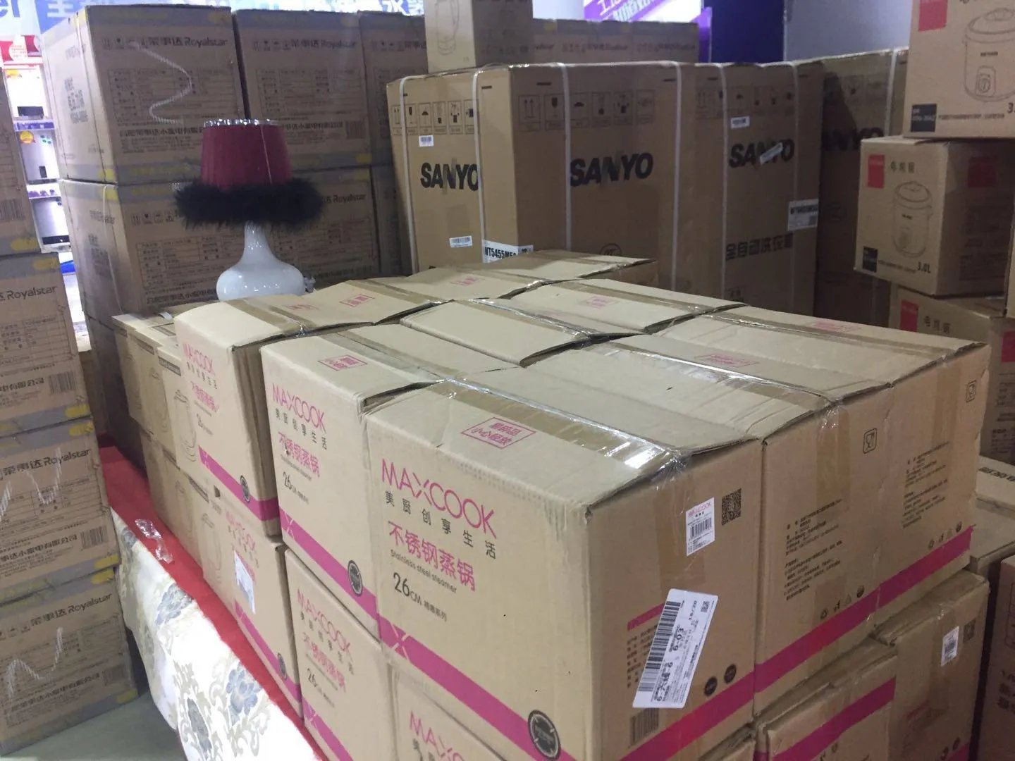 十一国庆，齐家不打烊，国家过生日，礼品你们拿！