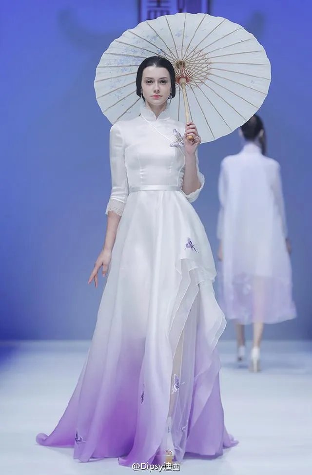 你们大学的迎新晚会是怎样的?