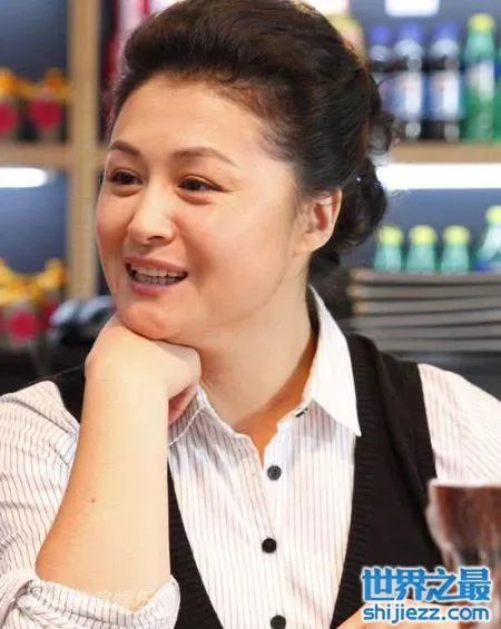 于月仙去世头七，长贵王小宝直播宣布：没了大脚，拒绝出演《乡爱》 ... 