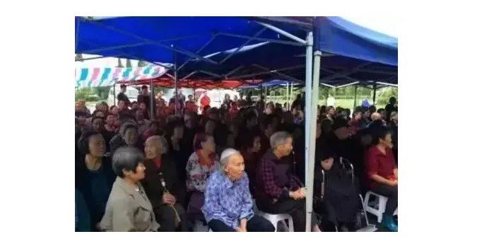 重庆人速看,火遍农村的净水器骗局!电视台已曝光!!!