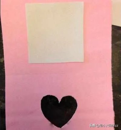 如何手工制作母亲节贺卡，母亲节贺卡的DIY方法？