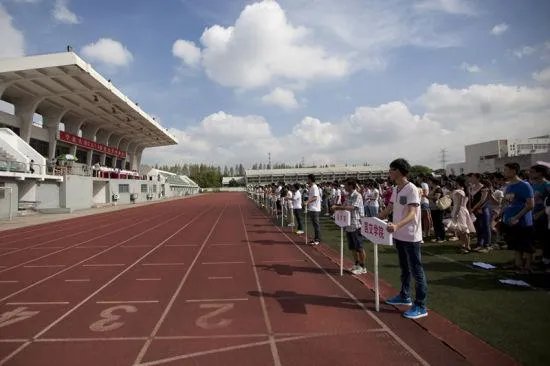 你们大学的迎新晚会是怎样的？