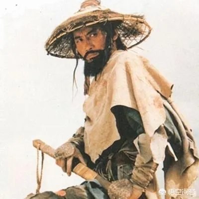 小时候武打古装电影很多，现在却很少，你看过最经典的武打电影有哪些？