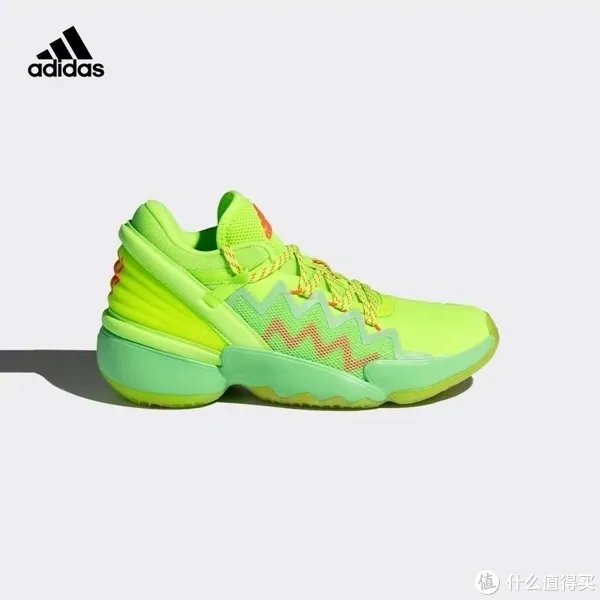 十年等待 KOBE 6绿蛇复刻，以及骚绿球鞋一览表