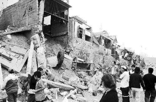 智利首都发生5.7级地震引发海啸预警，地震和海啸火山的关系是怎样的？