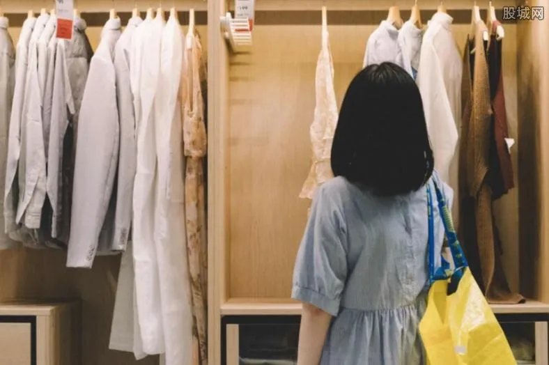 索菲亚衣柜怎么样 索菲亚衣柜价格贵吗