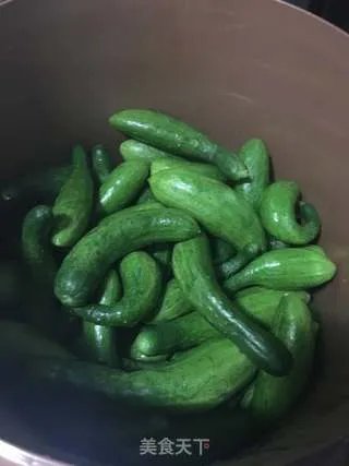 腌黄瓜
