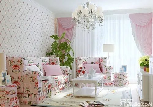 墙面刷漆好还是贴壁纸好 比比就知道