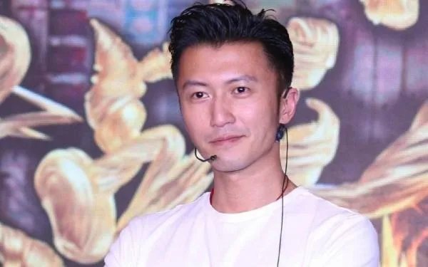 向华强为什么怕谢霆锋？向华强怎么评价谢霆锋？