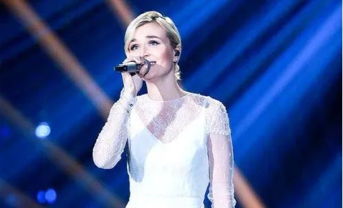 我听见城市的夜在哭泣是什么歌名