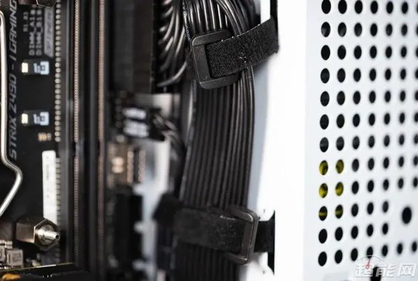 酷冷至尊机箱推荐