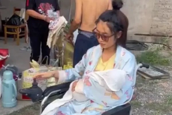 女子剖腹产出月子后首先办离婚，女子在月子内遭遇了什么？