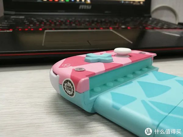 手柄也挽救不了手残党，北通W1拉伸手柄评测