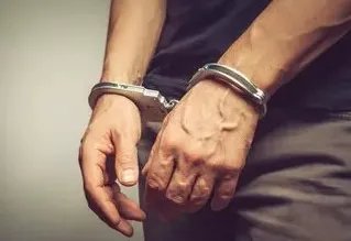 唐山烧烤店打人事件，受害女子的伤情鉴定为何隔了10天？