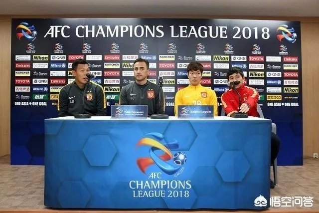 如何看待广州恒大训练中济州联半途关灯，手机照明中进行？