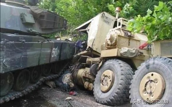 两辆现代重型坦克全速相撞会车毁人亡吗？为什么？