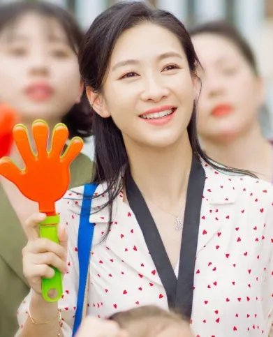 陶昕然发文为沈晓燕庆生，你如何评价《陪你一起长大》中的沈晓燕这一角色？