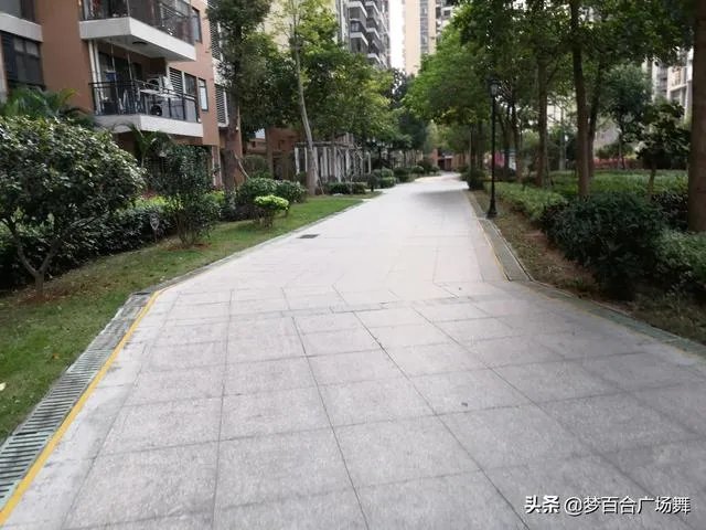 南景南约新村交通方便吗？附近的地铁站和公交站是什么？距离小区需要走多长时间？