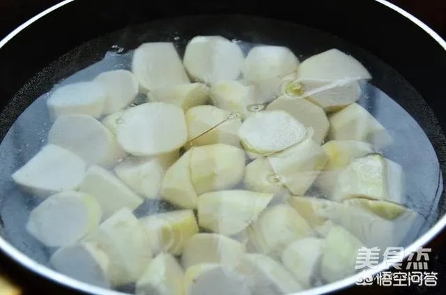 红烧芋头的做法？