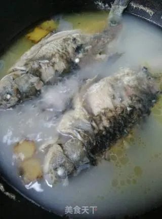 鲫鱼汤