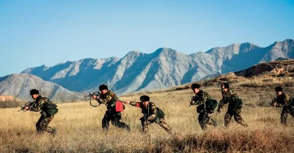 挺进的意思解释