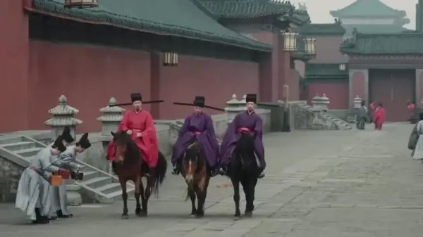 苏子美指的是谁呢？