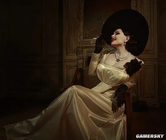 COSPLAY图赏：俄妹COS《生化8》吸血鬼夫人 雍容华贵的优雅贵妇