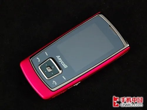 镜面式绝美 三星E848红色版行货已到店