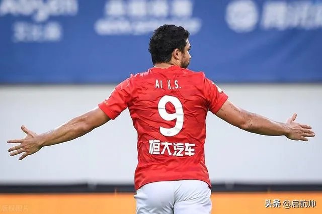 第一阶段结束，中超争冠组泰山广州亚泰上港谁最有冠军相？