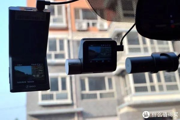 车载记录仪对比测评