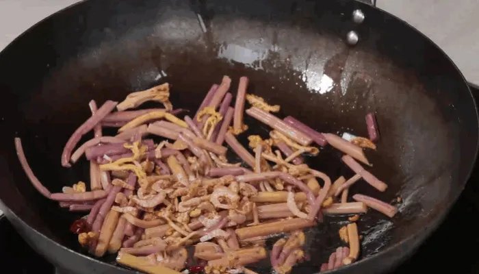 家常炒蕨菜的做法 蕨菜的炒法