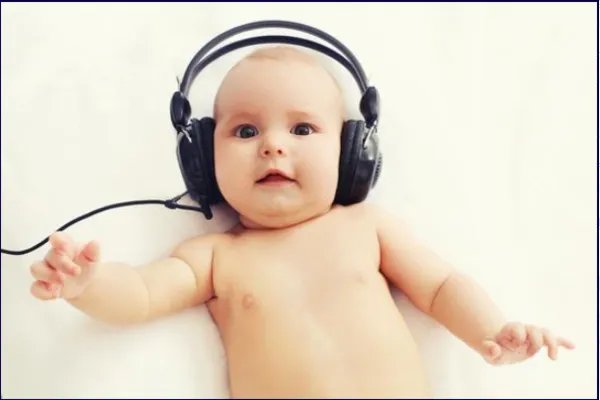 新生儿听什么音乐？